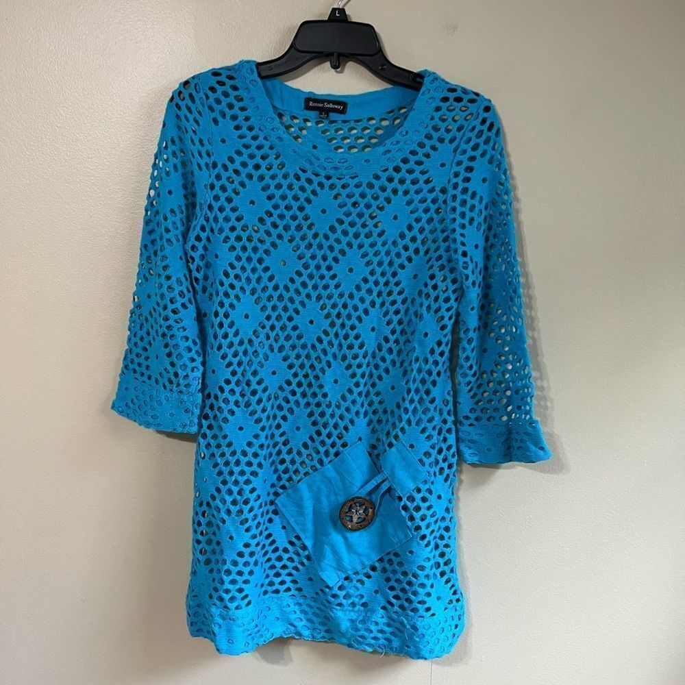 Ronnie Salloway small beach cover up‎